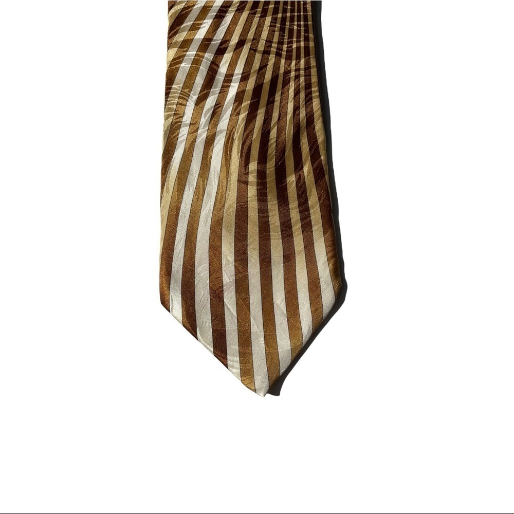 Farentio. Ferre Italian designer Golden striped handmade silk tie.